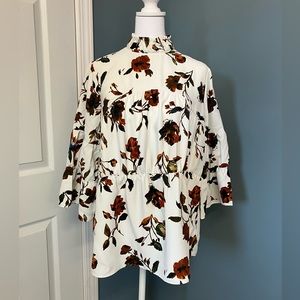 CATO Winter Floral Tiered Crepe Wide Sleeve Top with High Neck Collar Size Small